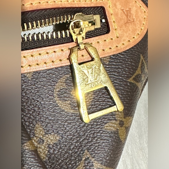 Louis Vuitton High Rise - Picture 6 of 7